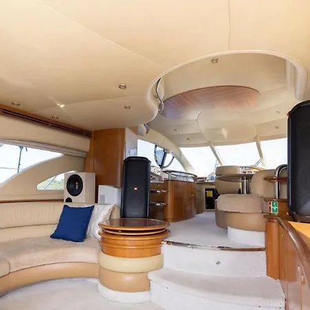 Ea Antalya Yatch * Κεμέρ